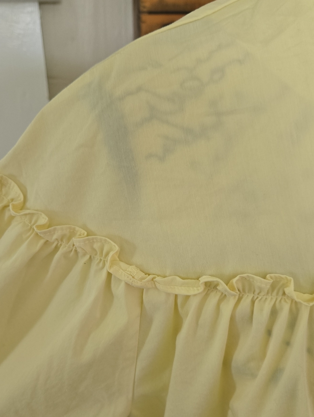 Marc New York Lightweight Yellow Tiered  Blouse - Picture 2 of 5